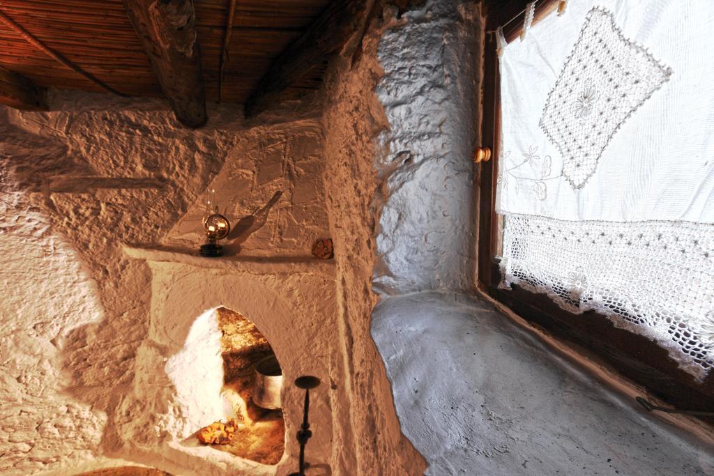الشقق الفندقية Makrýgialosفي  Aspros Potamos المظهر الخارجي الصورة